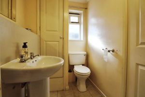 SEAVIEW ROAD- click for photo gallery